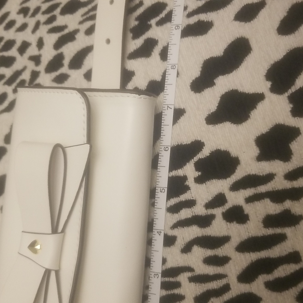SOLD/NO LONGER AVAILABLE          Kate Spade NY Belt Bag with Bow NWT - Picture 10 of 14
